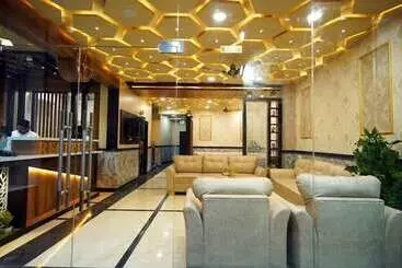 Hotel Alishaan