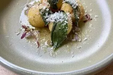 ホテル The Evangeline