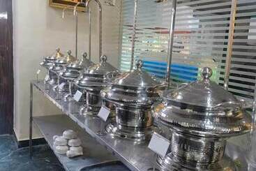 Hotel Kiara Eshosans Palace