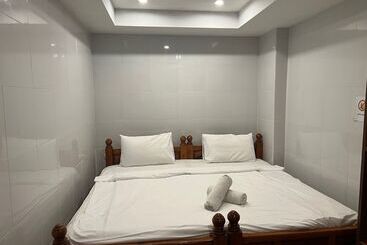 فندق Patong Dynasty Royal