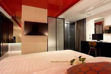 汽车旅馆  Incheon Ali Suite