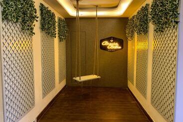 בית מלון כפרי Avkaash