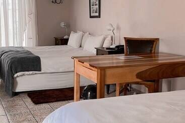 Casa Blanca Boutique Hotel Pension