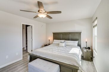 بيت ريفى Gold Canyon Vacation W/ Private Patio & Fire Pit!