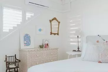 ペンション White House
