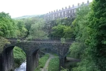 Residenssi Immaculate 1 Bed House In Newtown, Disley