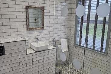 צימר The Ivy Tree