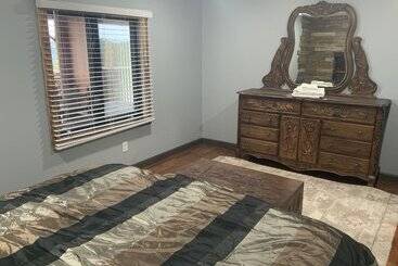 فندق Cedar House