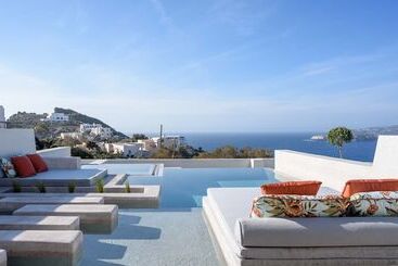 Hotel Potnia Theron Suites