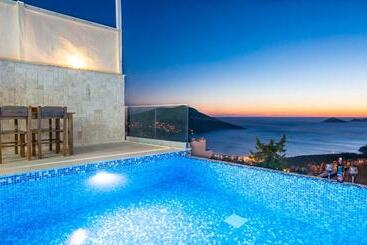 Villa Suel By Lucida Villas