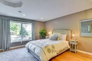 コテージ Lake Oswego Home W/ Covered Patio: Near Portland!
