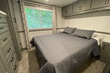 بيت ريفى Lincolnwood Tiny House 13