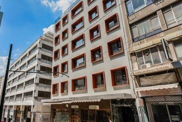 Pension Sanders Port   Sweet Studio Near Piraeus Port