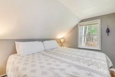 Сельский дом Searsport Paradise W/ Private Pool & Patio!