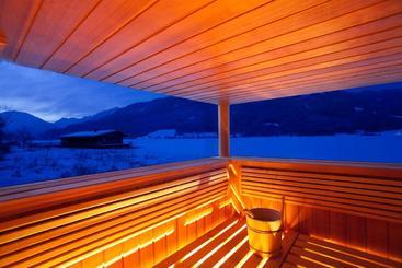 Appartementhotel Am Weissensee