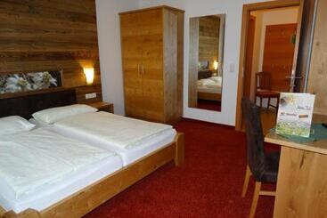 ホテル Apart Garni Heisenhof