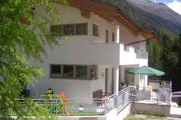 Hotel Apart Raphael