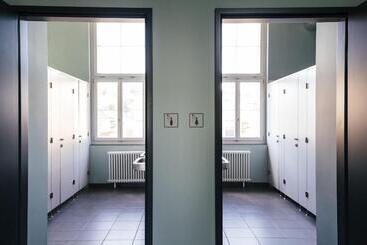 هتل Depot 195  Hostel Winterthur