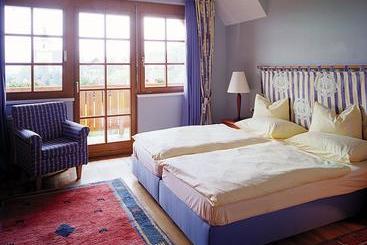 فندق Zum Steinhauser