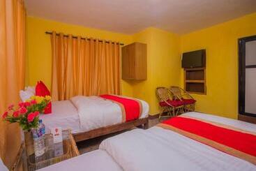 هتل White & Peace