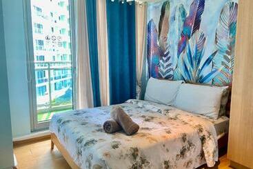 Apart Hotel Azure Urban Resort Residences