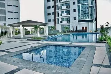 Huoneistohotelli One Manchester Place By Hiverooms