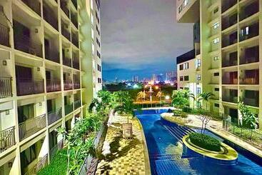 Aparthotel Mall Of Asia Shore 2 Condo