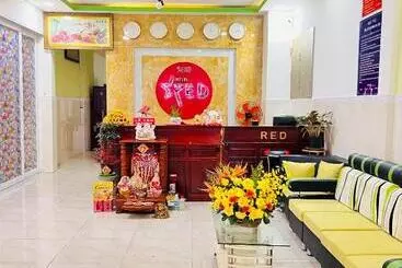 Red Hotel Côn đảo