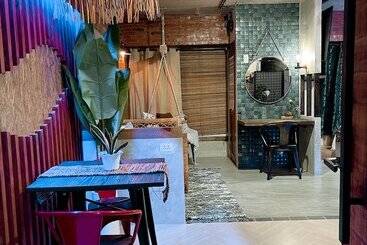 בית מלון כפרי Blue Tulip