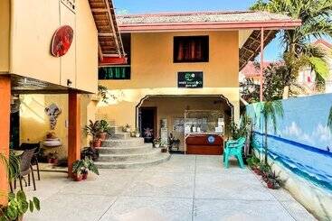 Hotel White Shamrock Beach