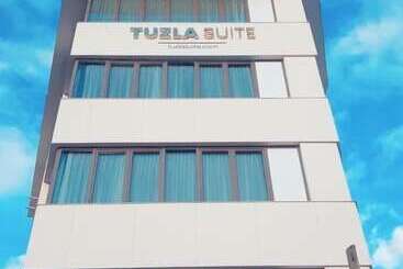Hotel Tuzla Grand