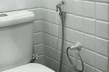 هتل آپارتمان Flat Na Beira Do Lago 5min Da Esplanada Dos Ministérios