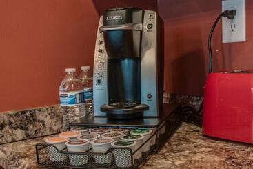 پانسیون Rick S Downtown Nashville Guest House