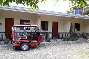 ペンション Saavedra Guesthouse