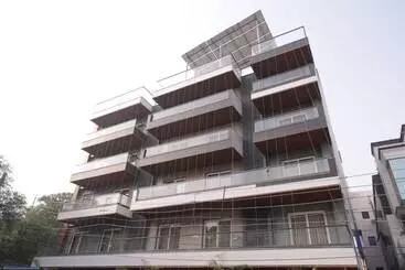 Stepstones Hotels And Inn Dlf Phase 3 Gurgaon