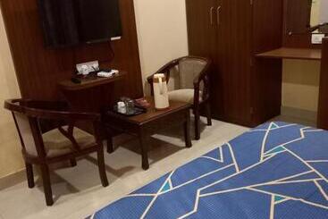 Hotel Royal Residency