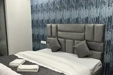 Hotel S2 Prime