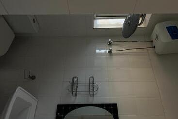 Pension (Hôtel basse catégorie) Room In Bb   Room Had Glaund Flow With Two Guests