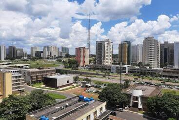 هتل آپارتمان Garvey Park