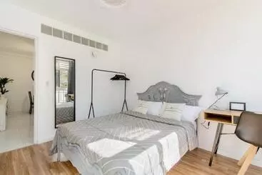 Пансион Dialezholidays   Coliving Los Principes