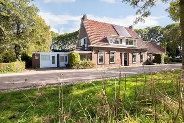 Aamiaismajoitus (B&B) Vakantiehuisje Noé