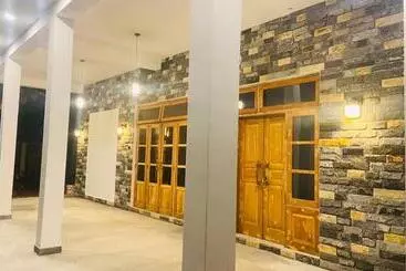 Majatalo Simplex Sea Place