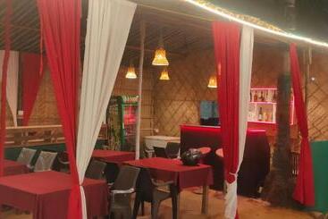 Hotell Love Paradise