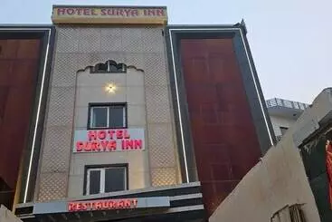 ホテル Surya Inn