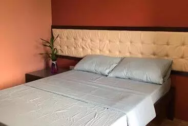 ホテル Alona Princess Suites