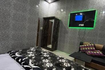 בית מלון כפרי Amor Lounge