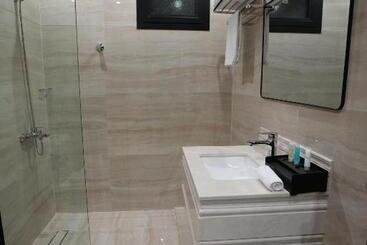 בית מלון כפרי Awrad Royal 2