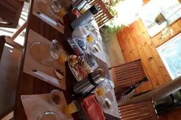 Hotel Càpsula Complejo Siyabona