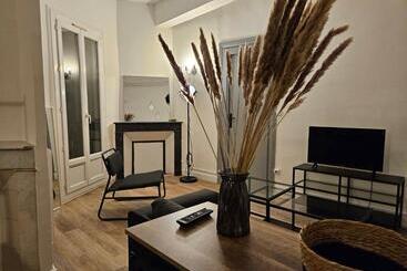 تختخواب و صبحانه Le Vauban Palais Des Congrés , Centre Ville & Gare Béziers