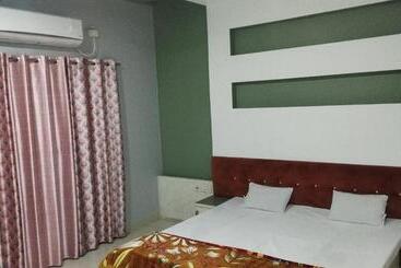 Hôtel Hotal New Food Restaurant